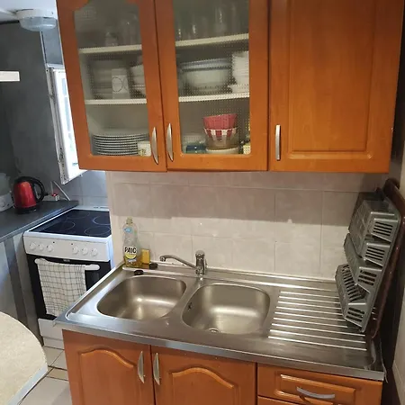 Entire 62 M2 3 1st Floor